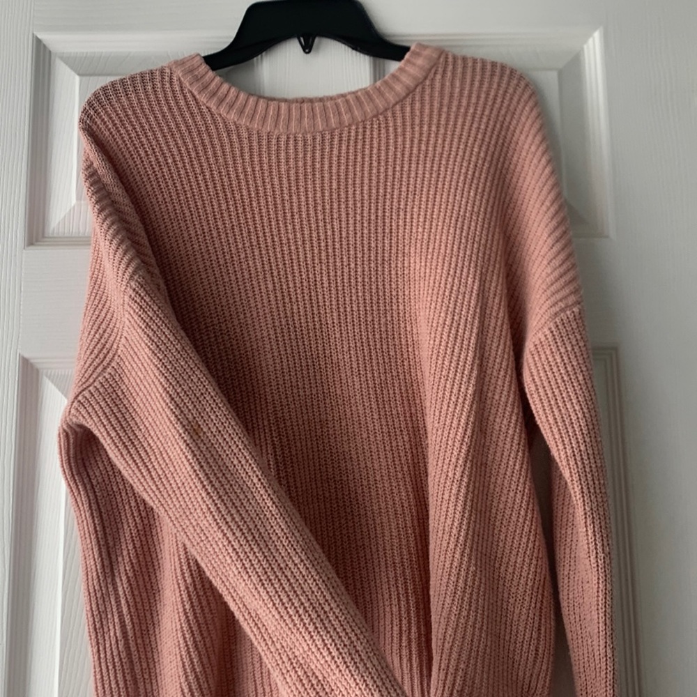 American Eagle sweater